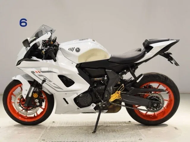 Yamaha YZF-R7