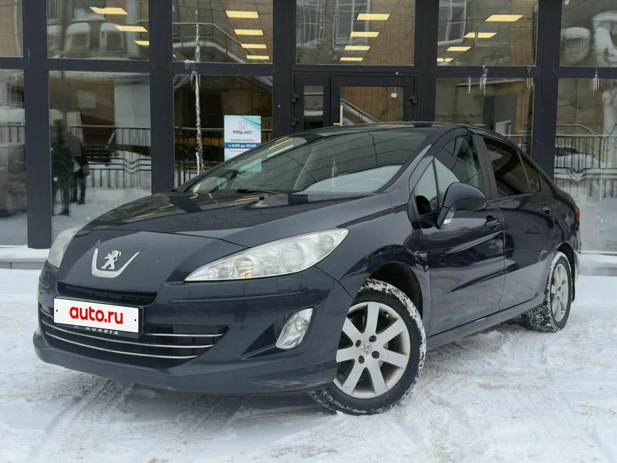 Peugeot 408 I