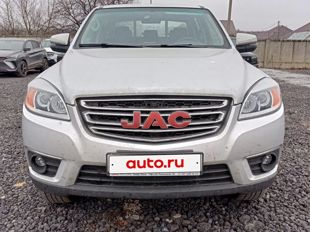 JAC T6