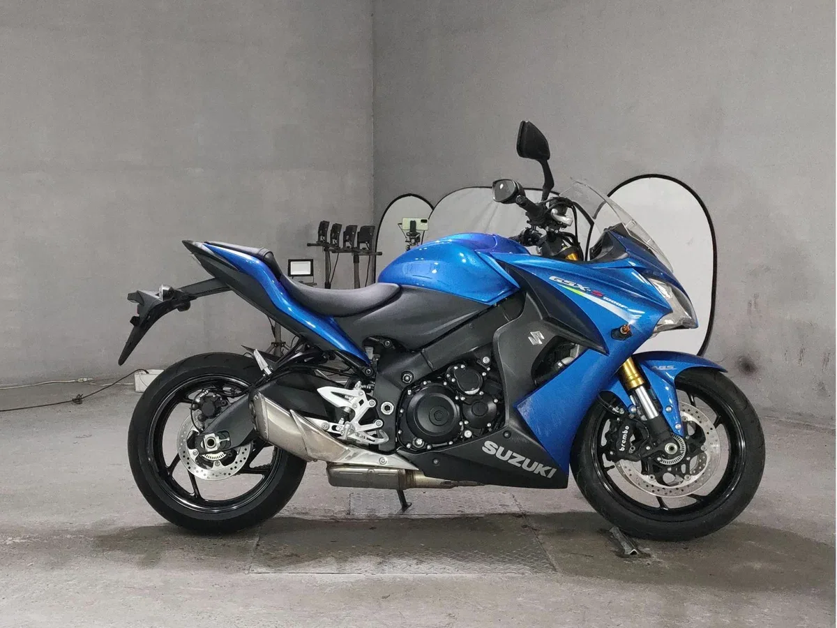 Suzuki GSX-S 1000 F