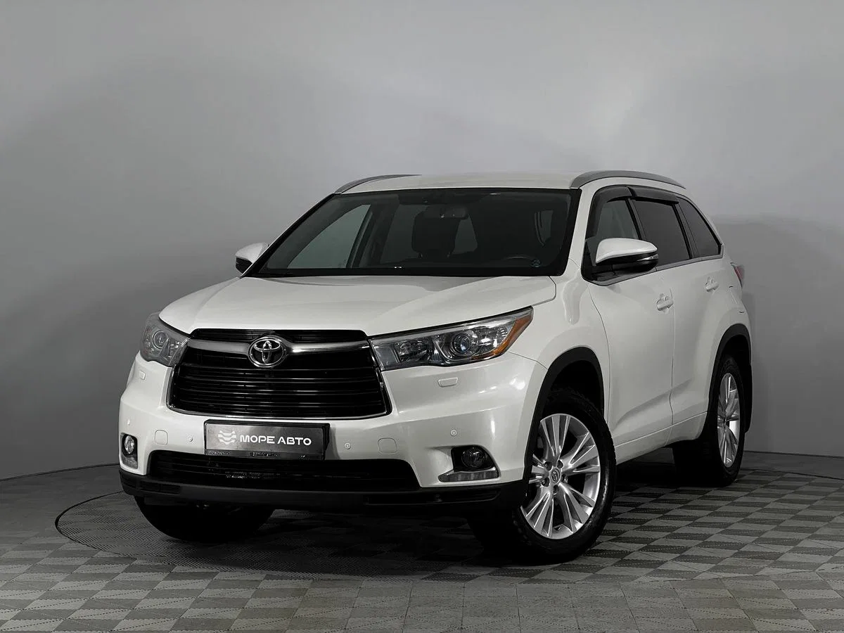 Toyota Highlander III (U50)