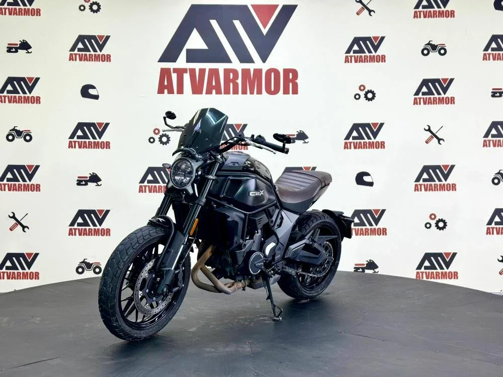 CFMoto 700CL-X Heritage