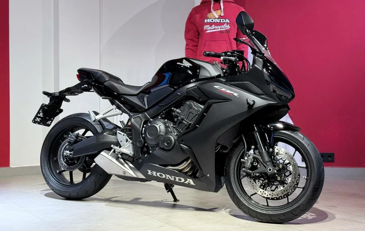 Honda CBR650R