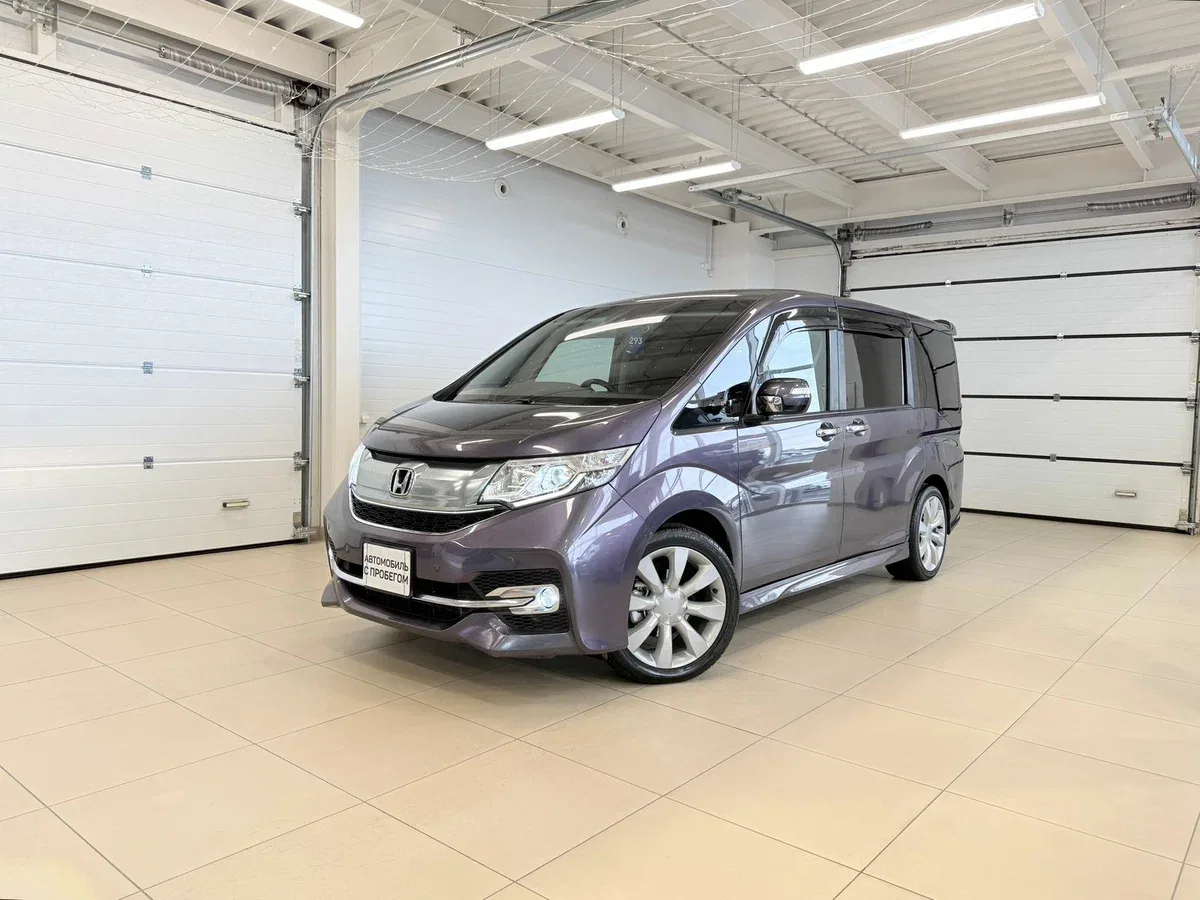 Honda Stepwgn V