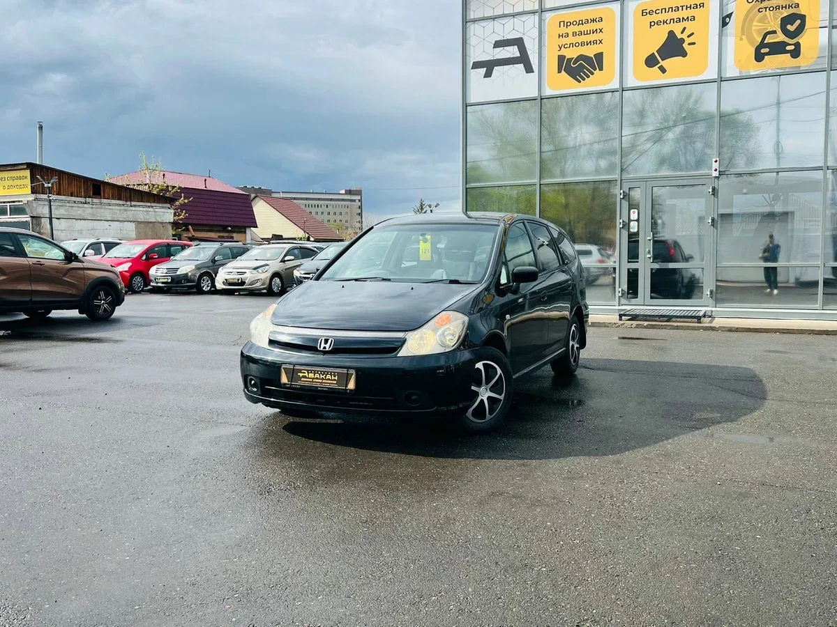 Honda Stream I Рестайлинг