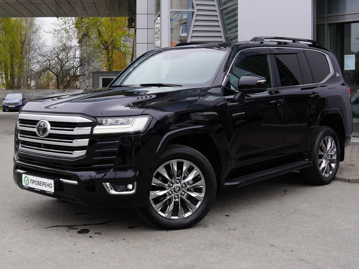 Toyota Land Cruiser 300 Series