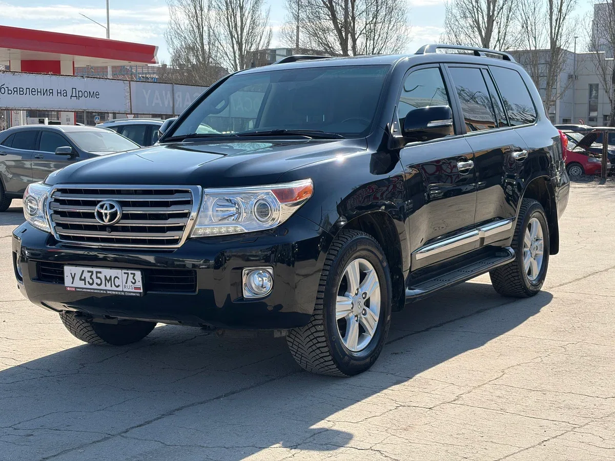 Toyota Land Cruiser 200 Series Рестайлинг 1