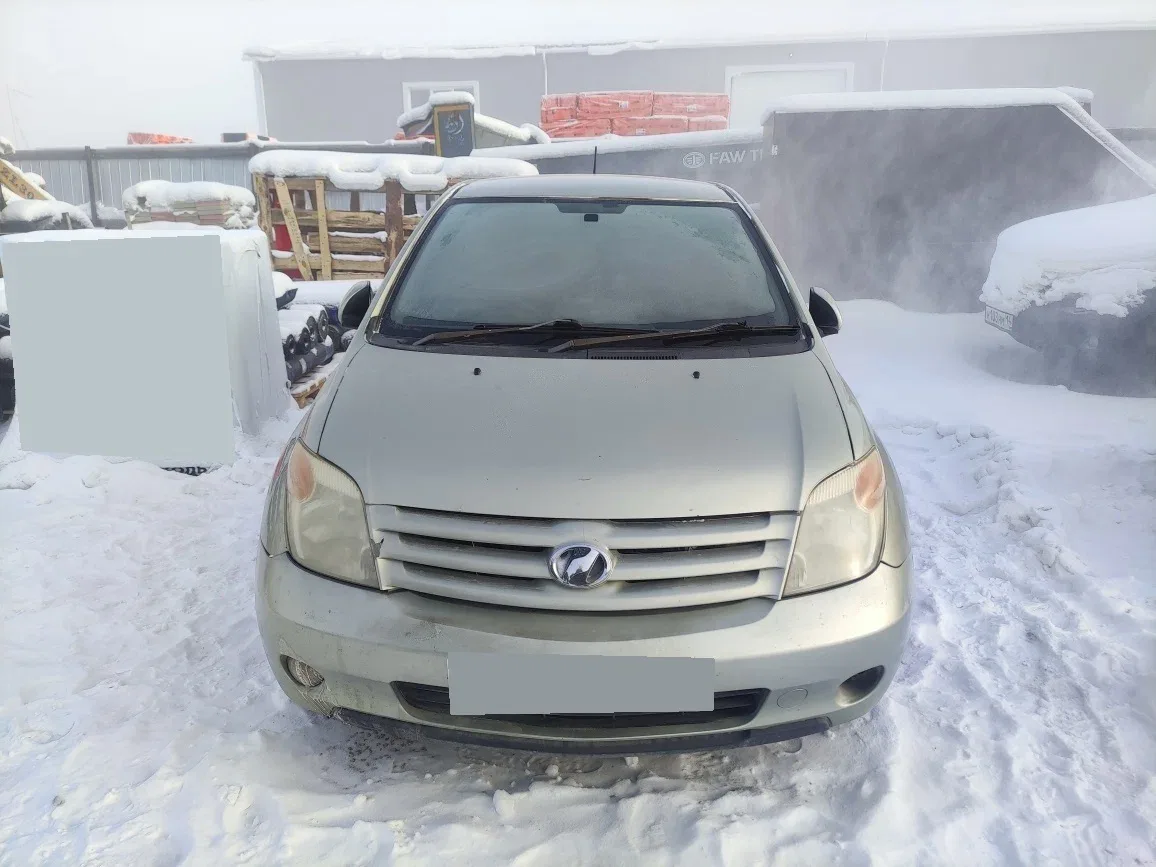 Toyota Ist I Рестайлинг
