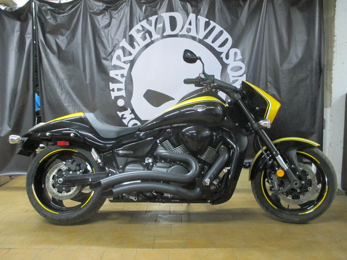 Suzuki Boulevard M109R
