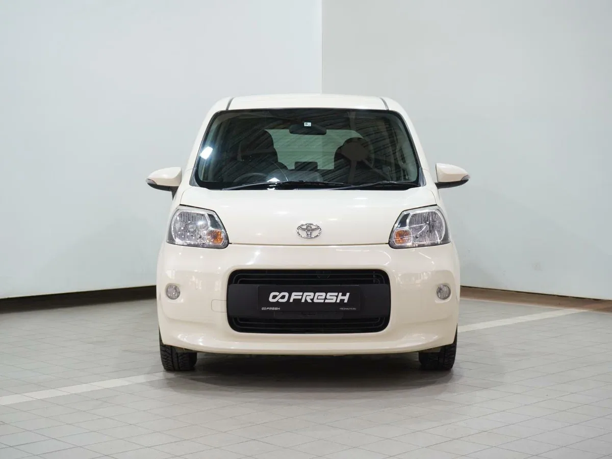 Toyota Porte II