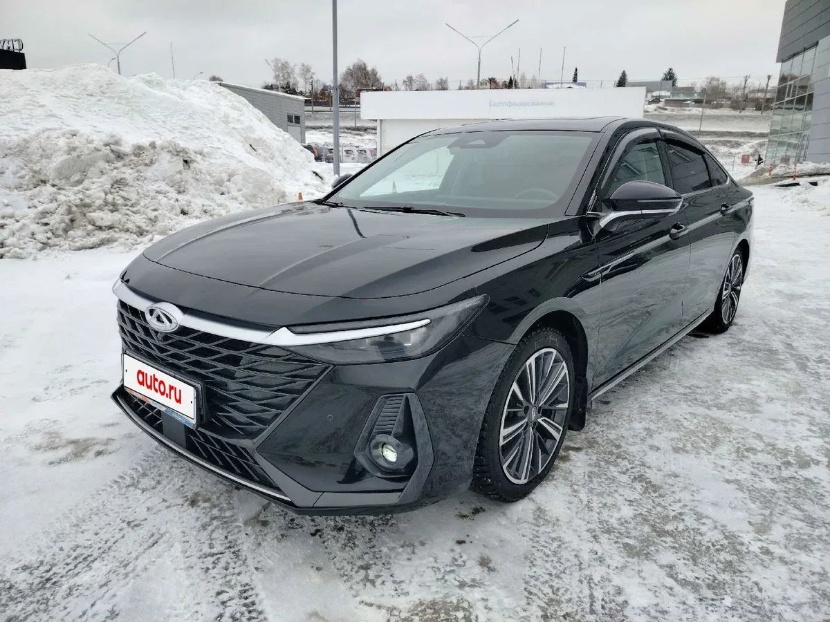 Chery Arrizo 8