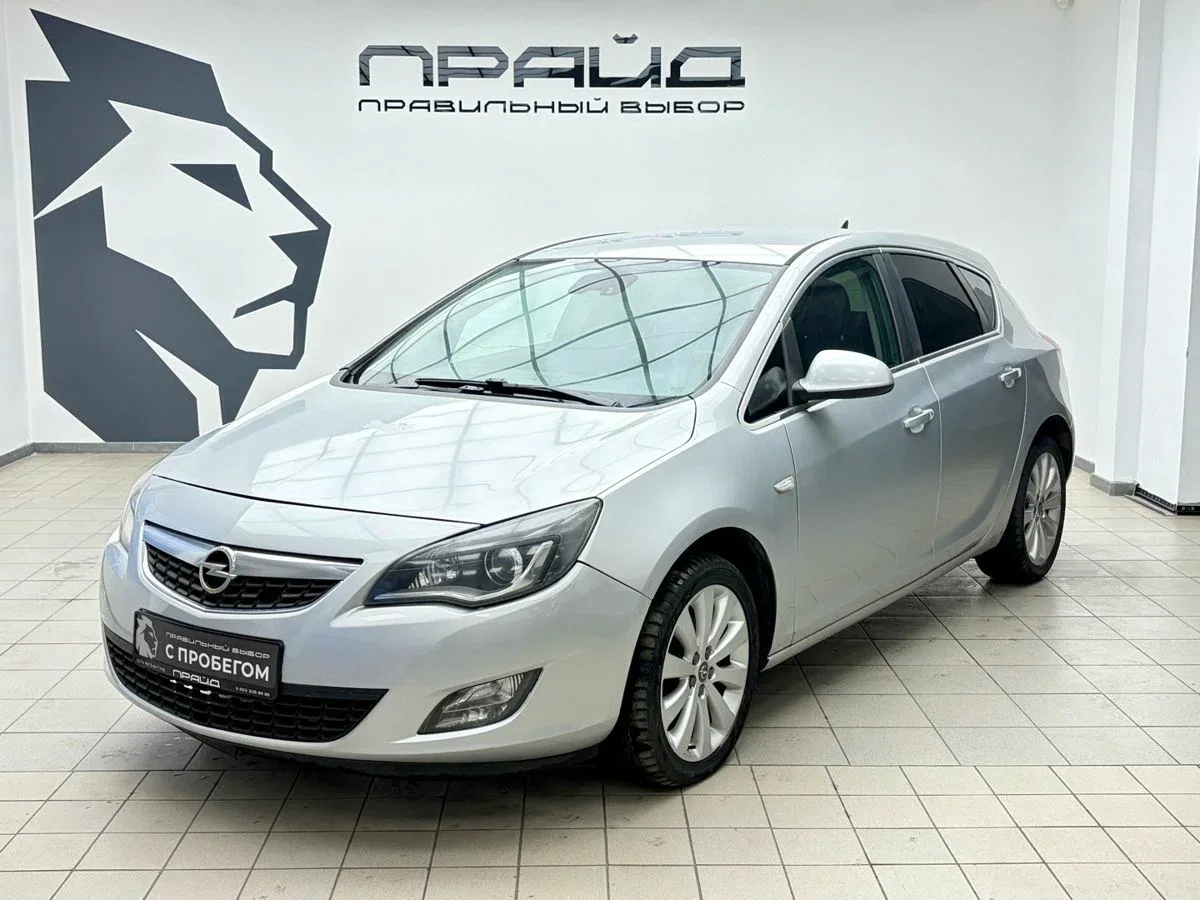 Opel Astra J