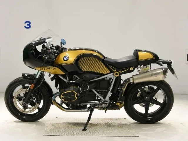 BMW R nine T Racer