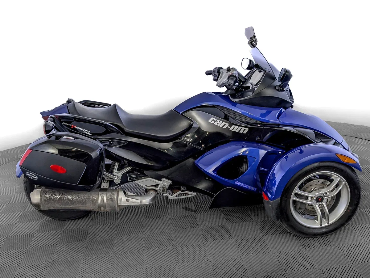BRP Can-Am Spyder
