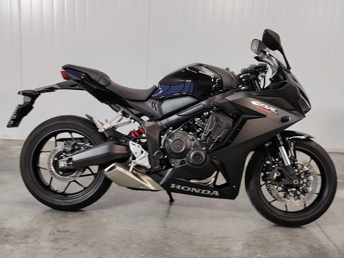 Honda CBR650R
