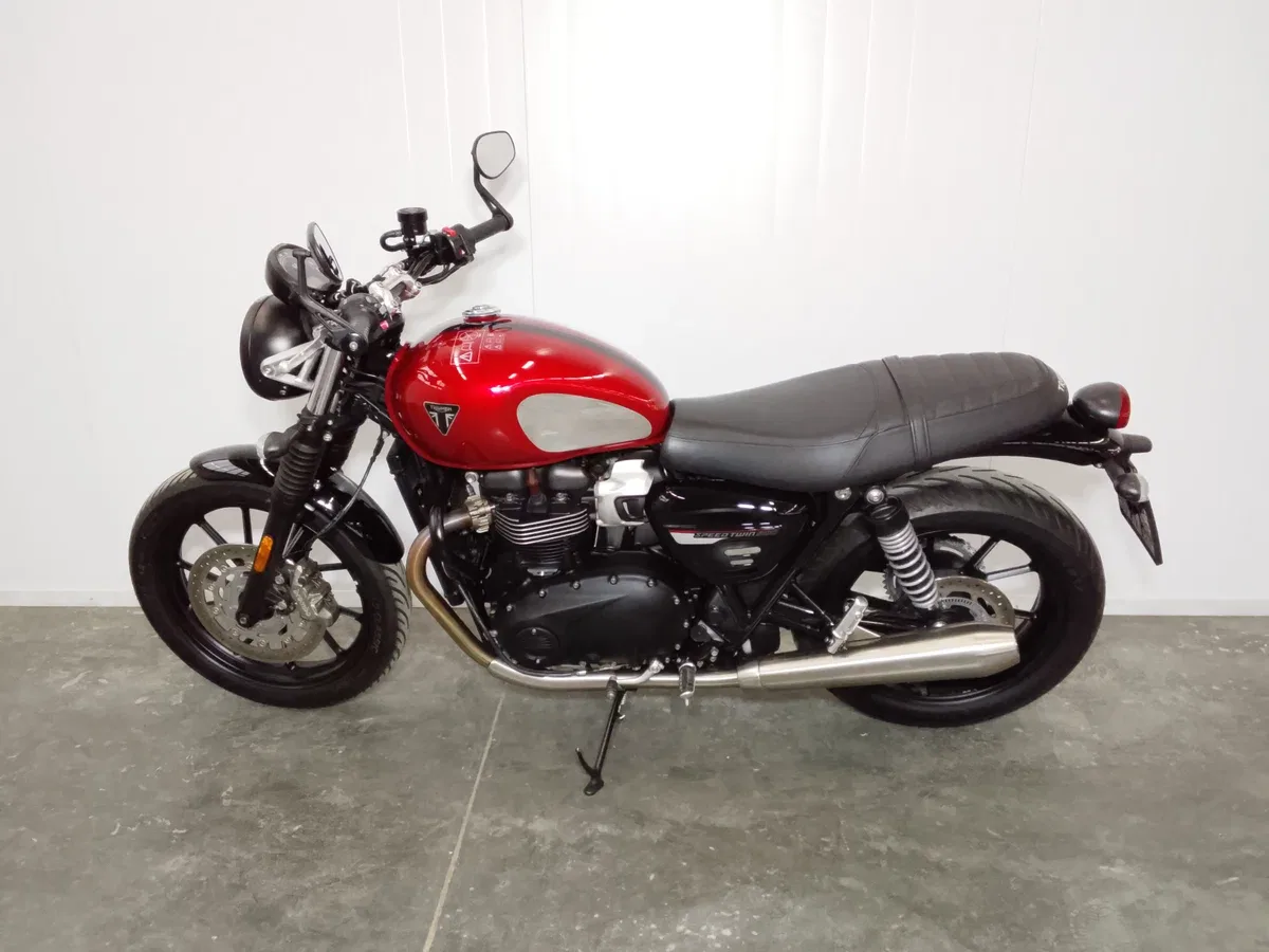 Triumph Speed Twin