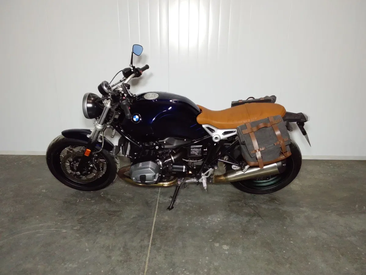 BMW R nine T Pure