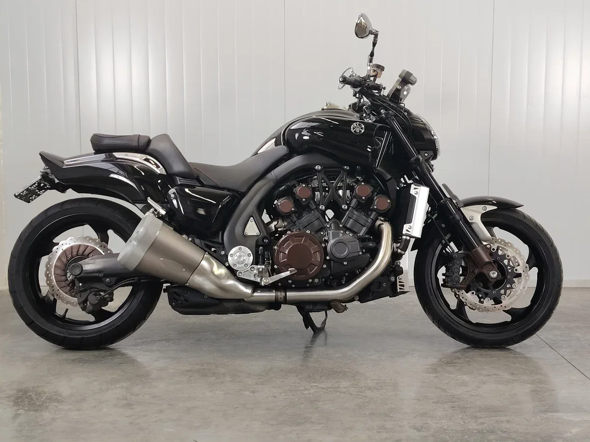 Yamaha VMAX 1700