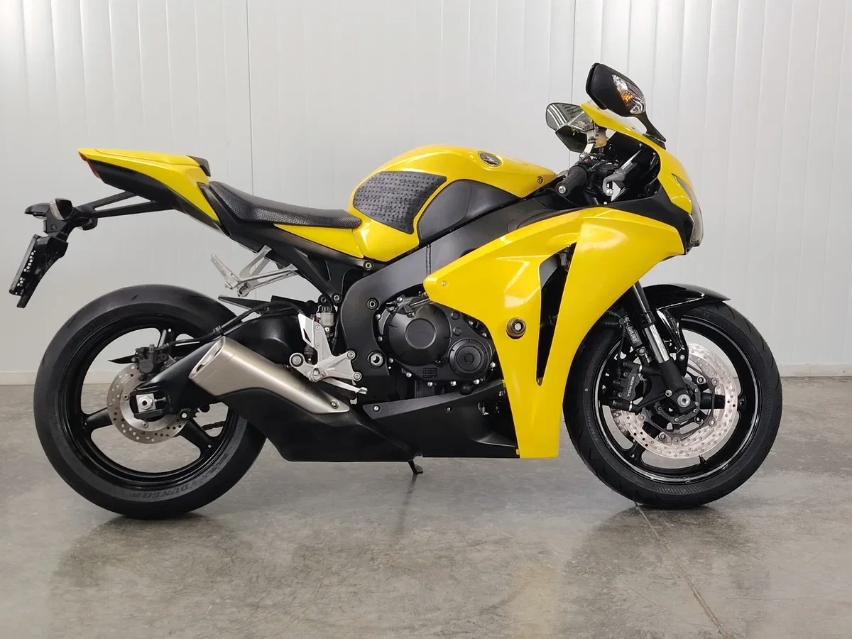 Honda CBR1000RR Fireblade