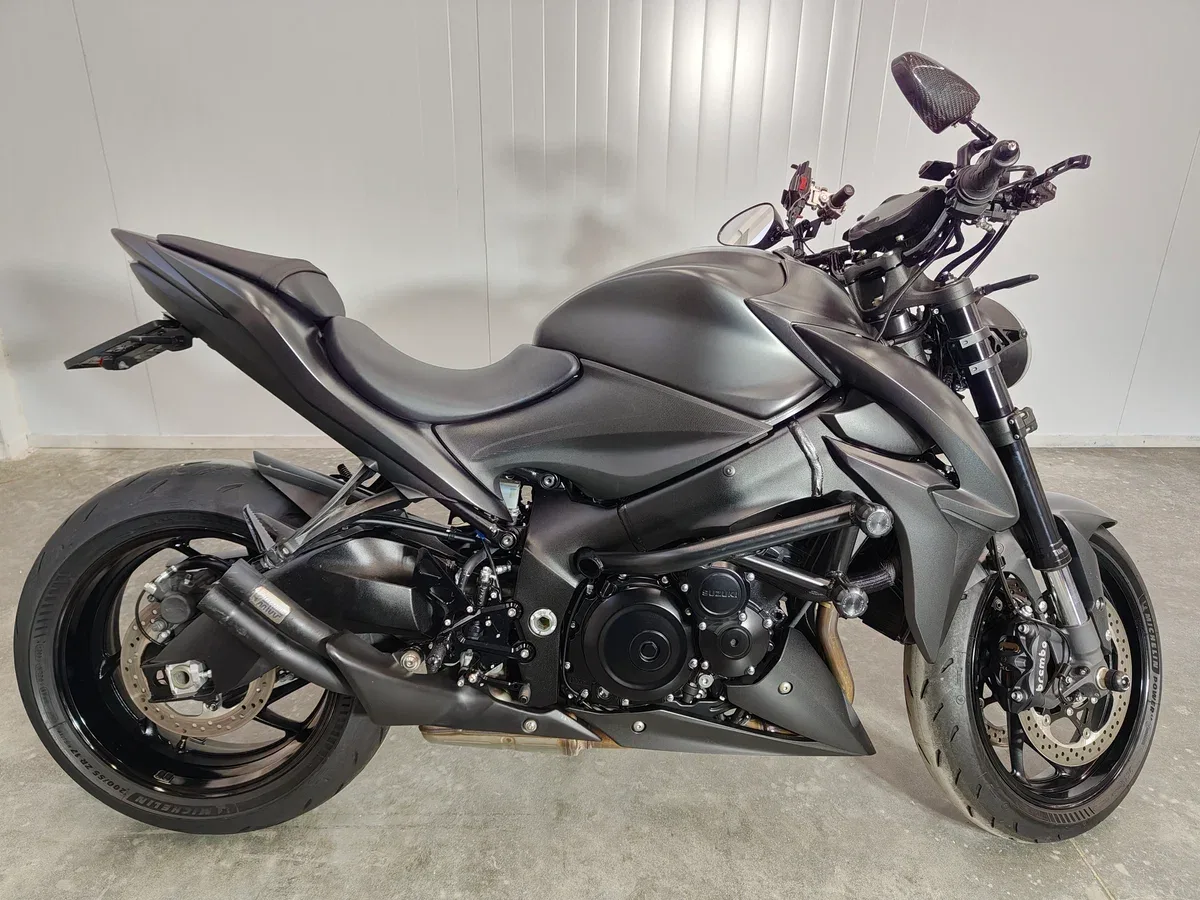 Suzuki GSX-S1000