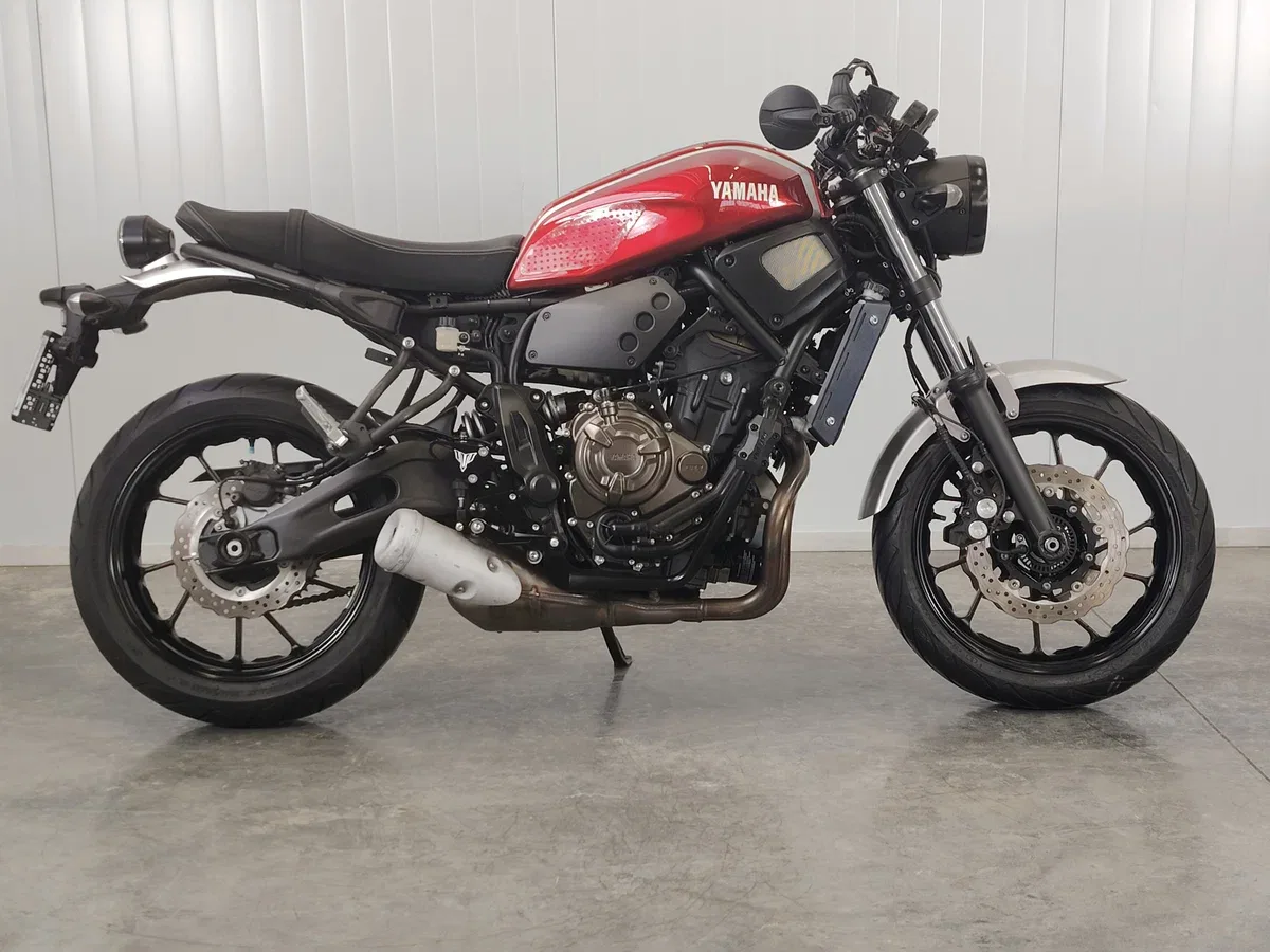 Yamaha XSR700
