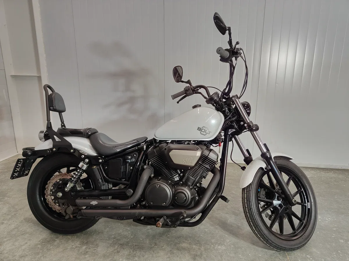 Yamaha XV950 Bolt