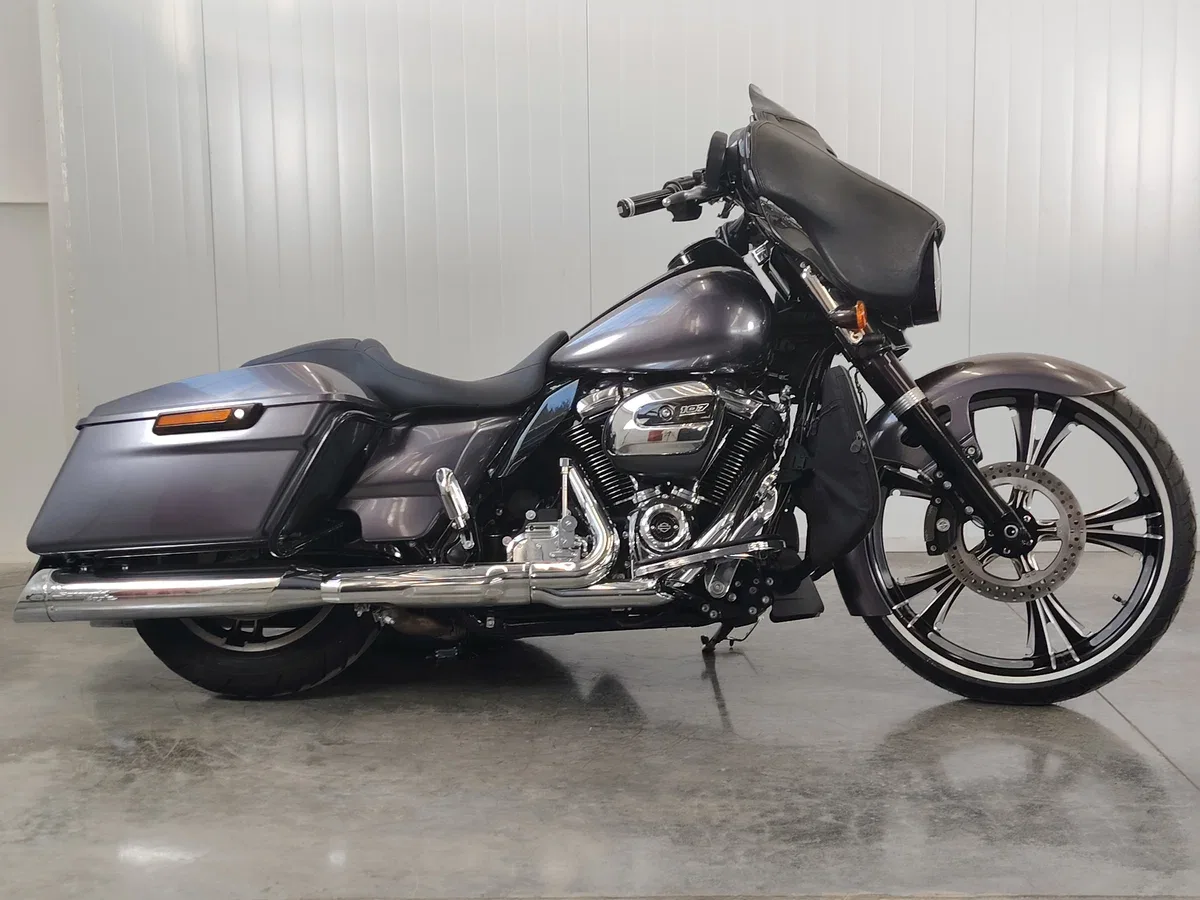 Harley-Davidson Street Glide Special