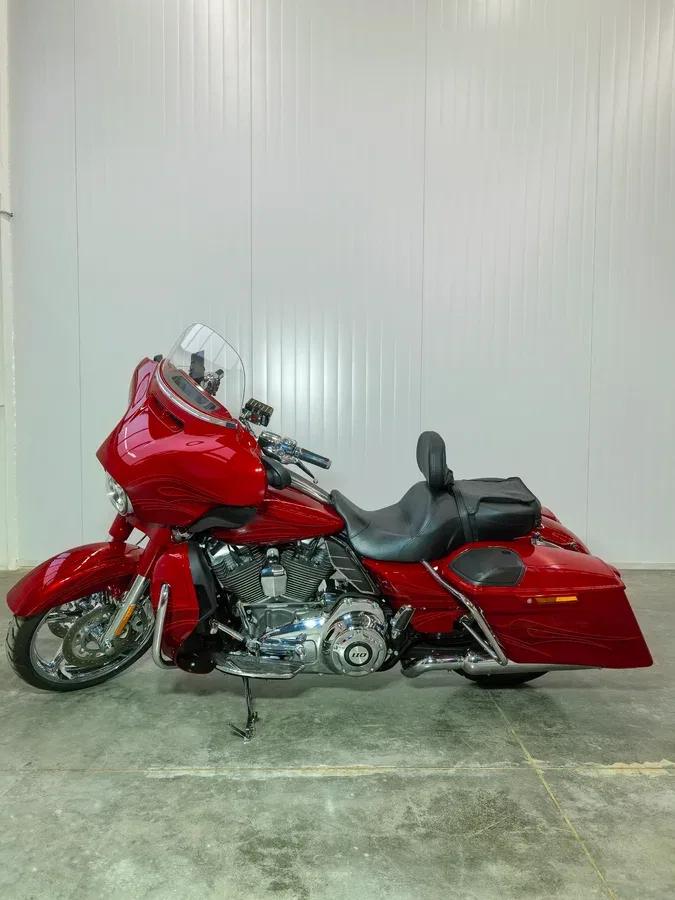 Harley-Davidson CVO Street Glide