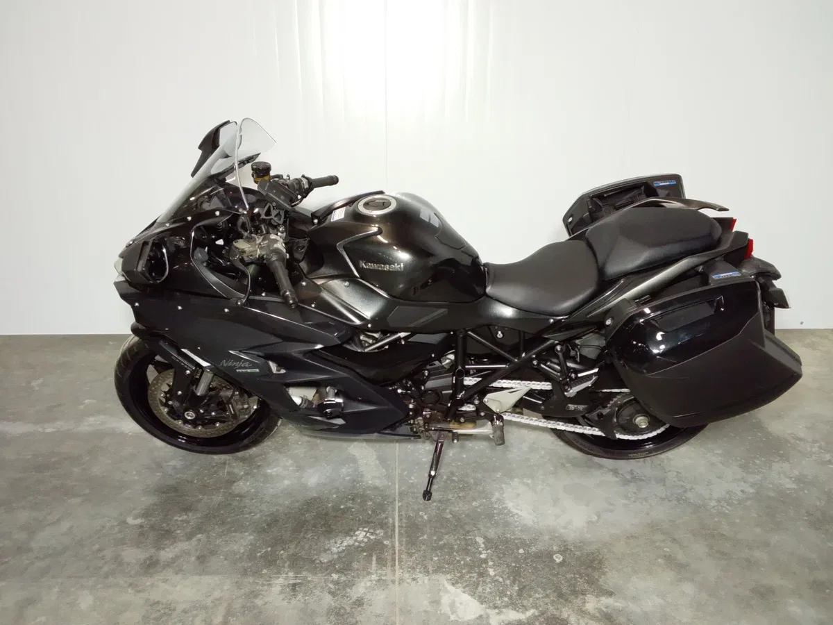 Kawasaki Ninja H2 SX