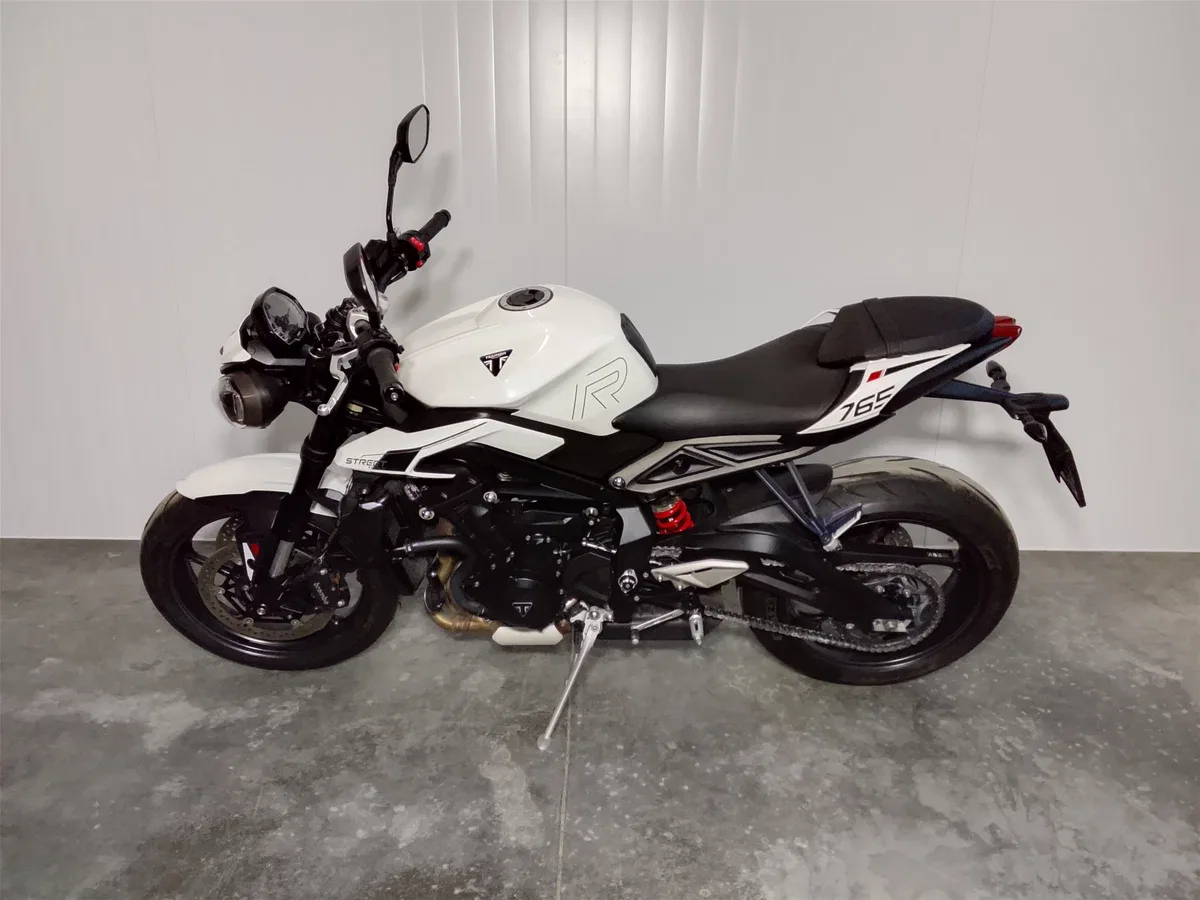 Triumph Street Triple