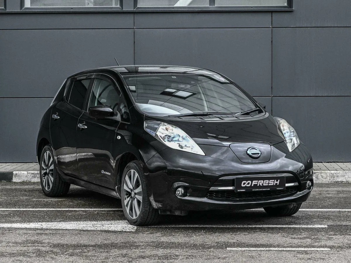 Nissan Leaf I (ZE0/AZE0)