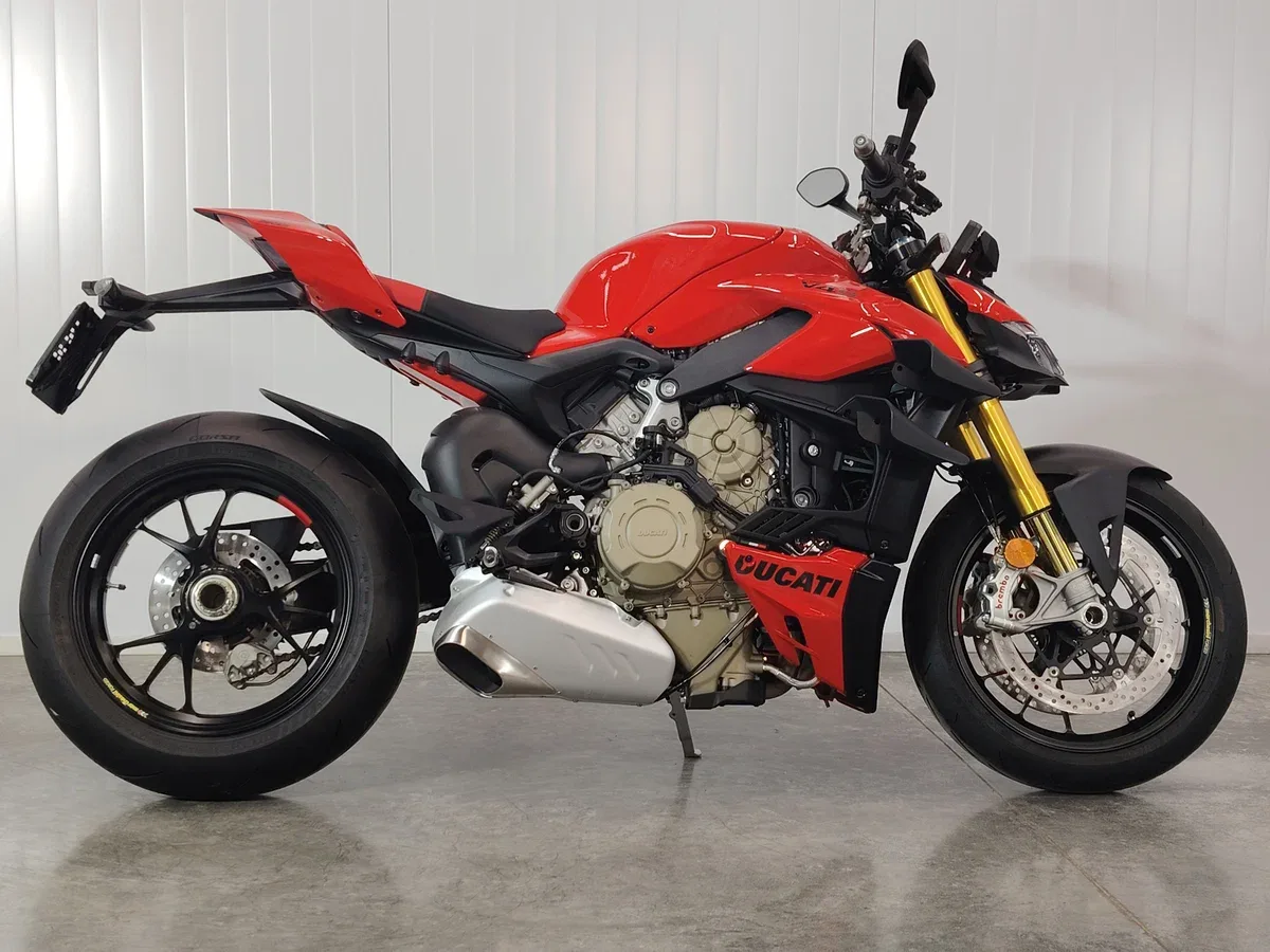 Ducati Streetfighter V4