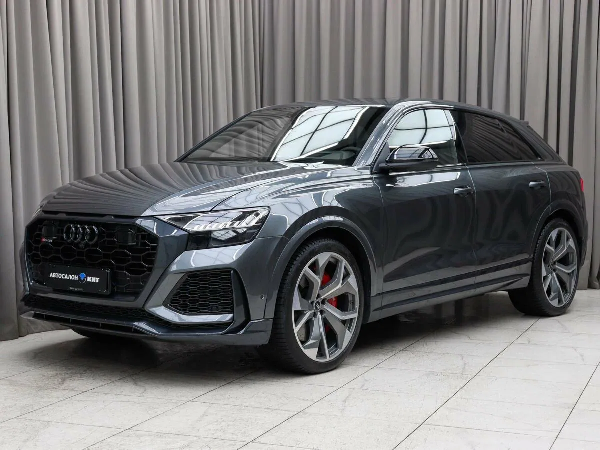 Audi RS Q8 I