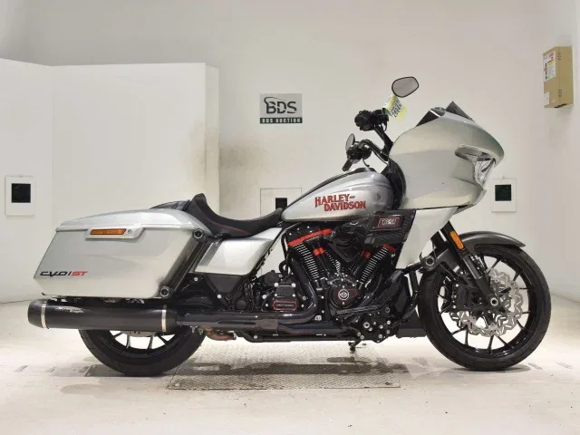 Harley-Davidson CVO Road Glide ST