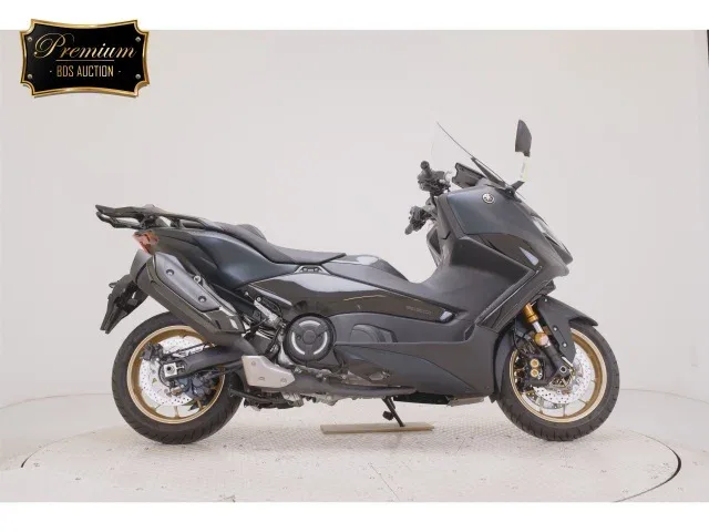 Yamaha TMAX