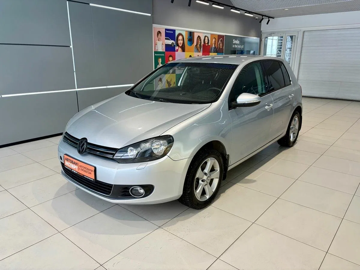 Volkswagen Golf VI