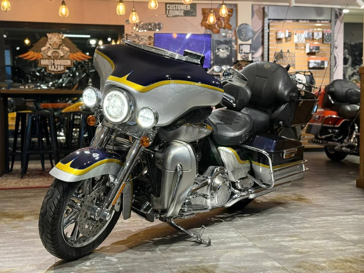 Harley-Davidson CVO Street Glide