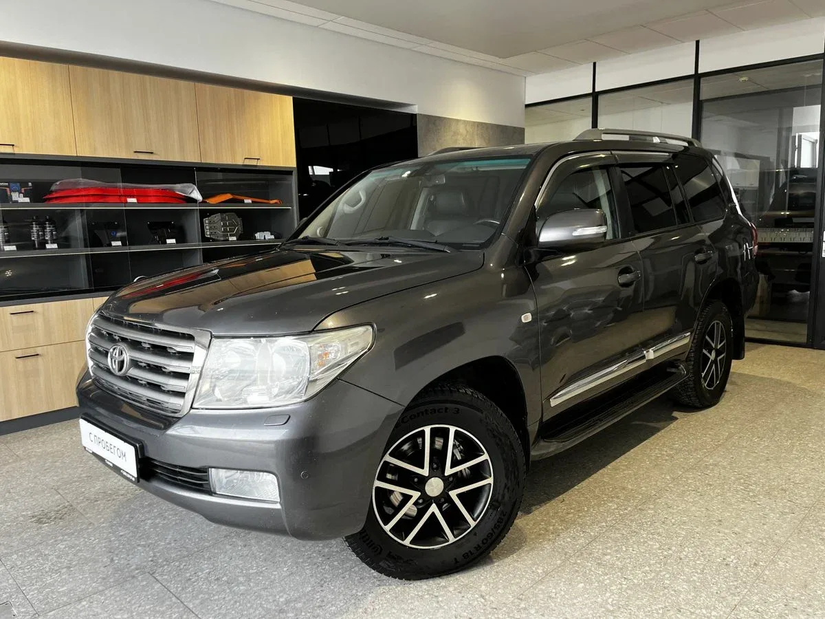 Toyota Land Cruiser 200 Series