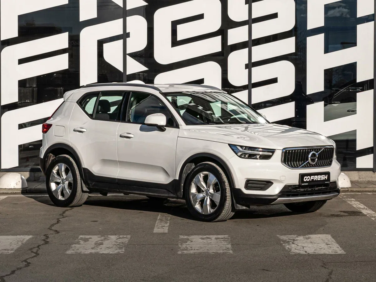 Volvo XC40 I