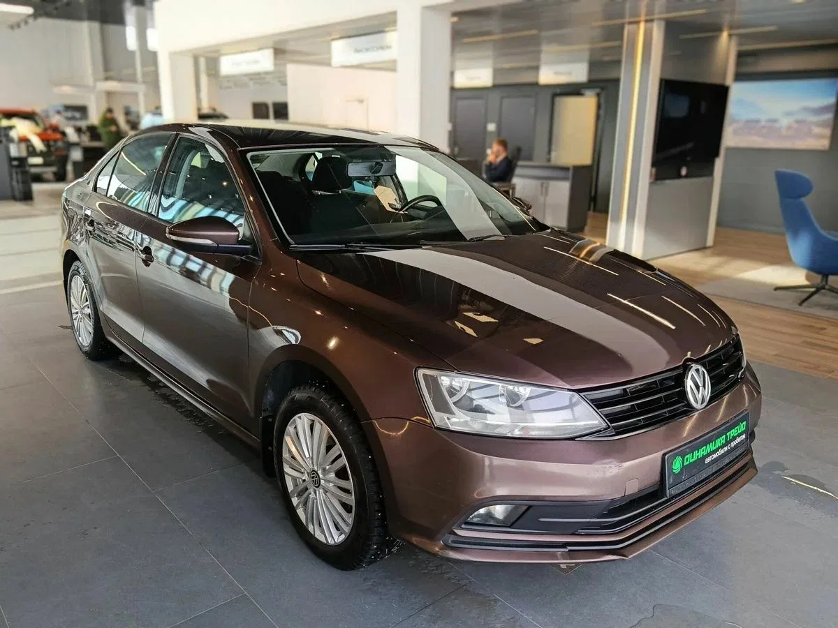 Volkswagen Jetta VI Рестайлинг