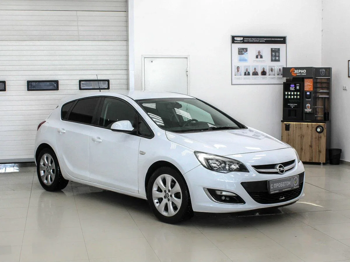 Opel Astra J