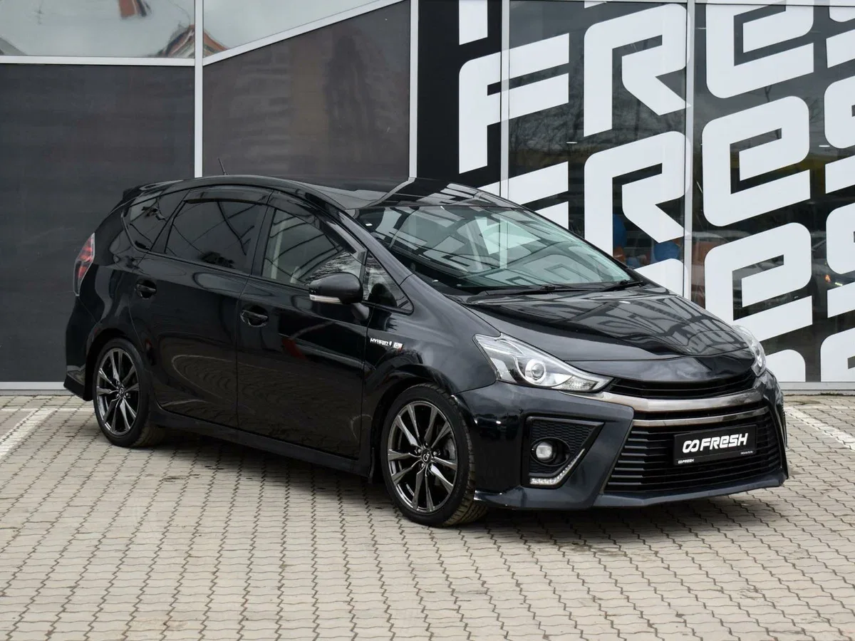 Toyota Prius Alpha I (ZVW40/41) Рестайлинг