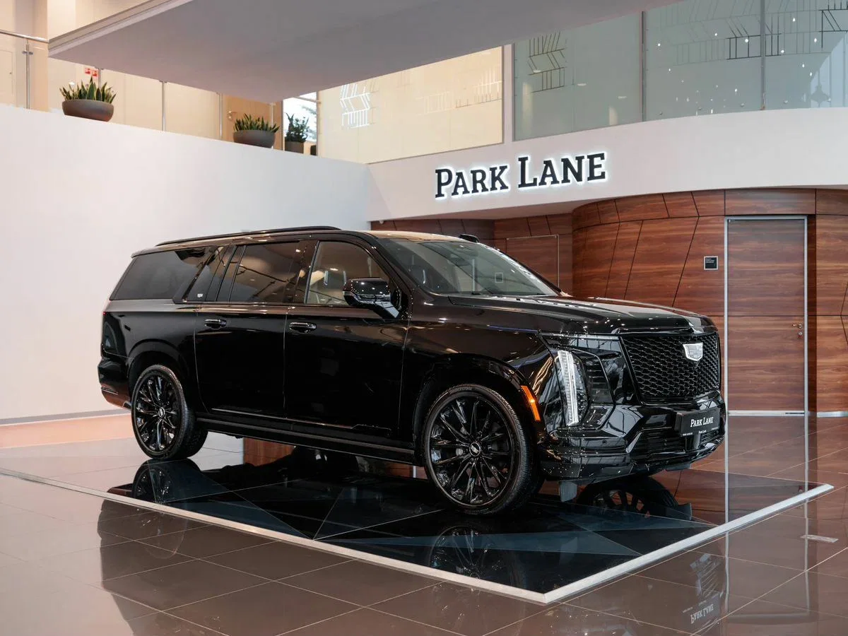 Cadillac Escalade V Рестайлинг