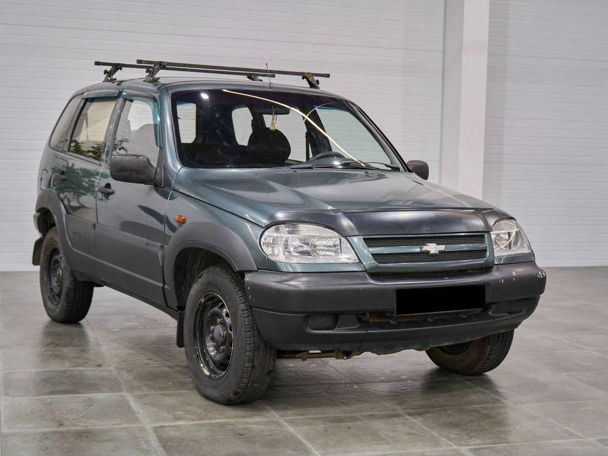 Chevrolet Niva I