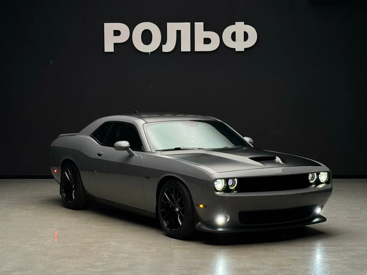 Dodge Challenger III Рестайлинг 2