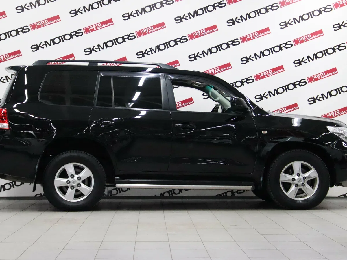 Toyota Land Cruiser 200 Series