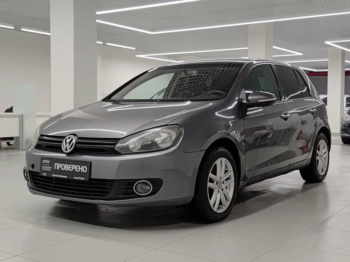 Volkswagen Golf VI