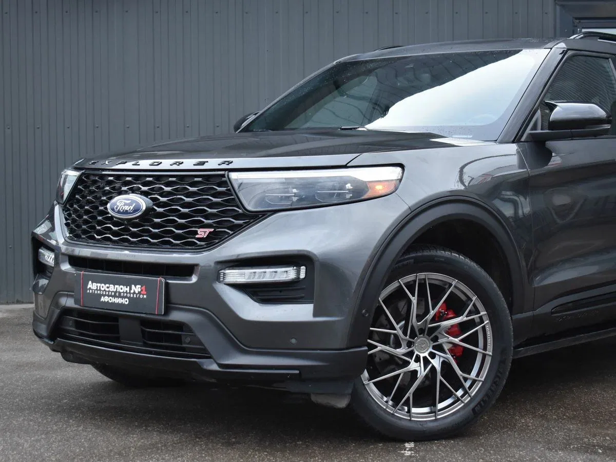 Ford Explorer VI
