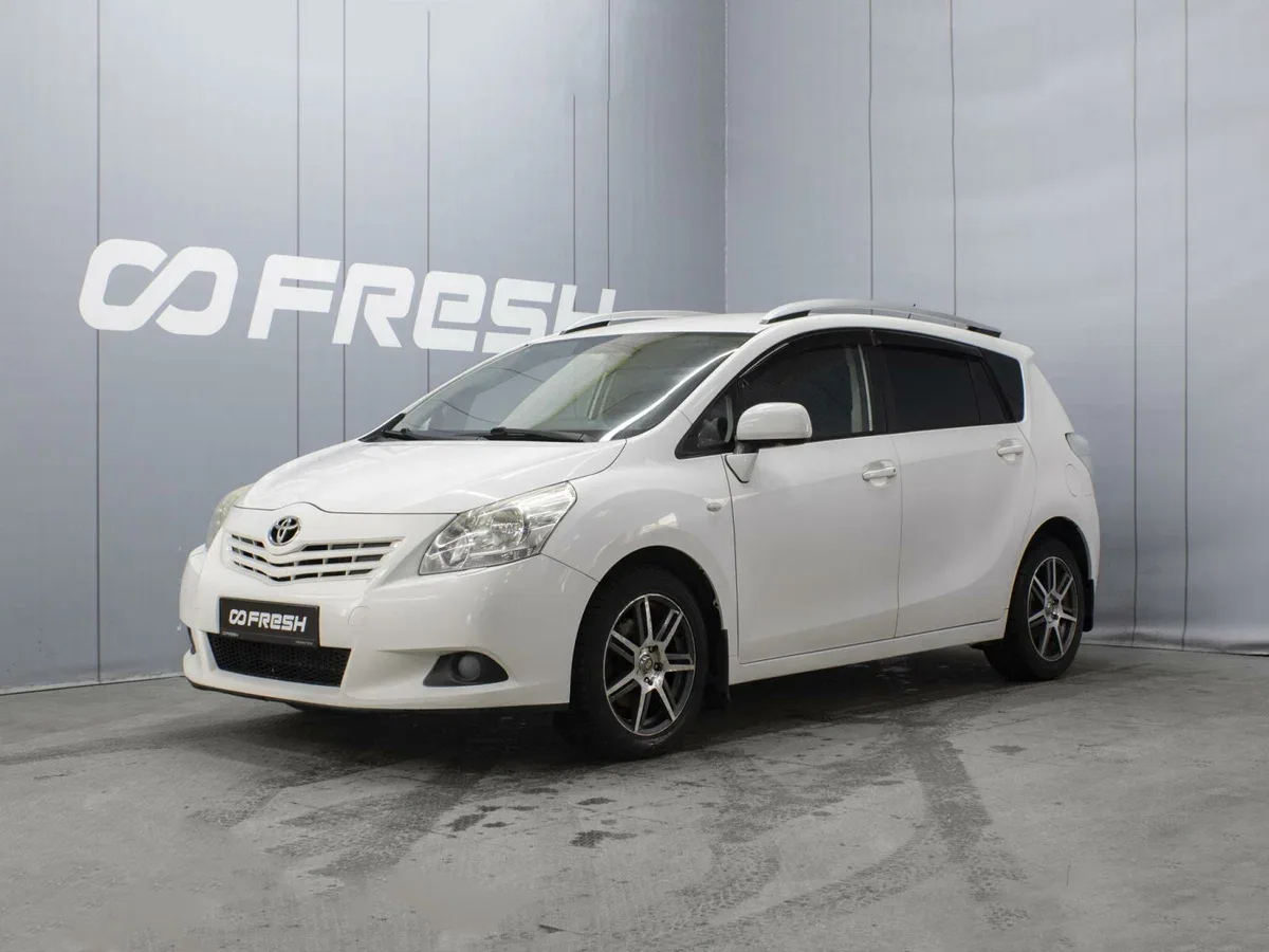 Toyota Verso I