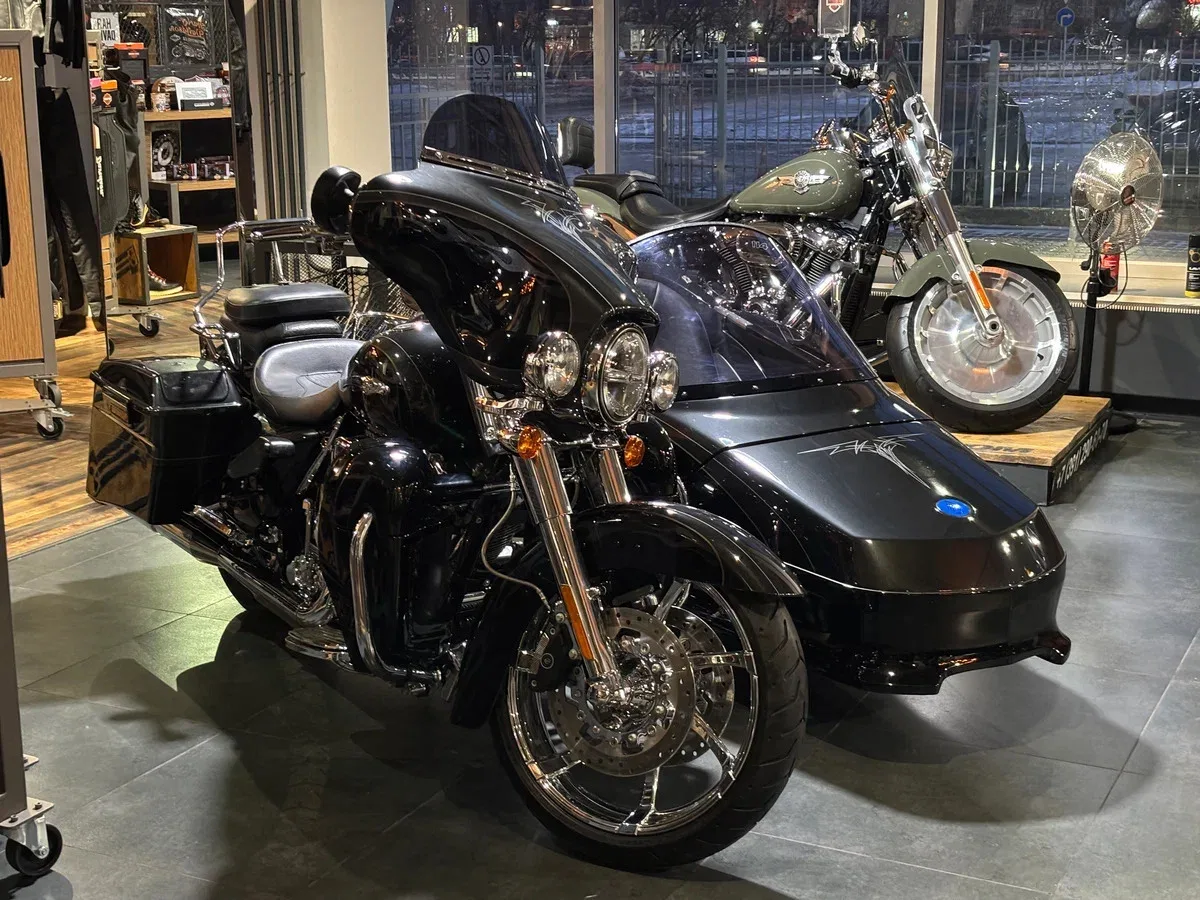 Harley-Davidson CVO Street Glide